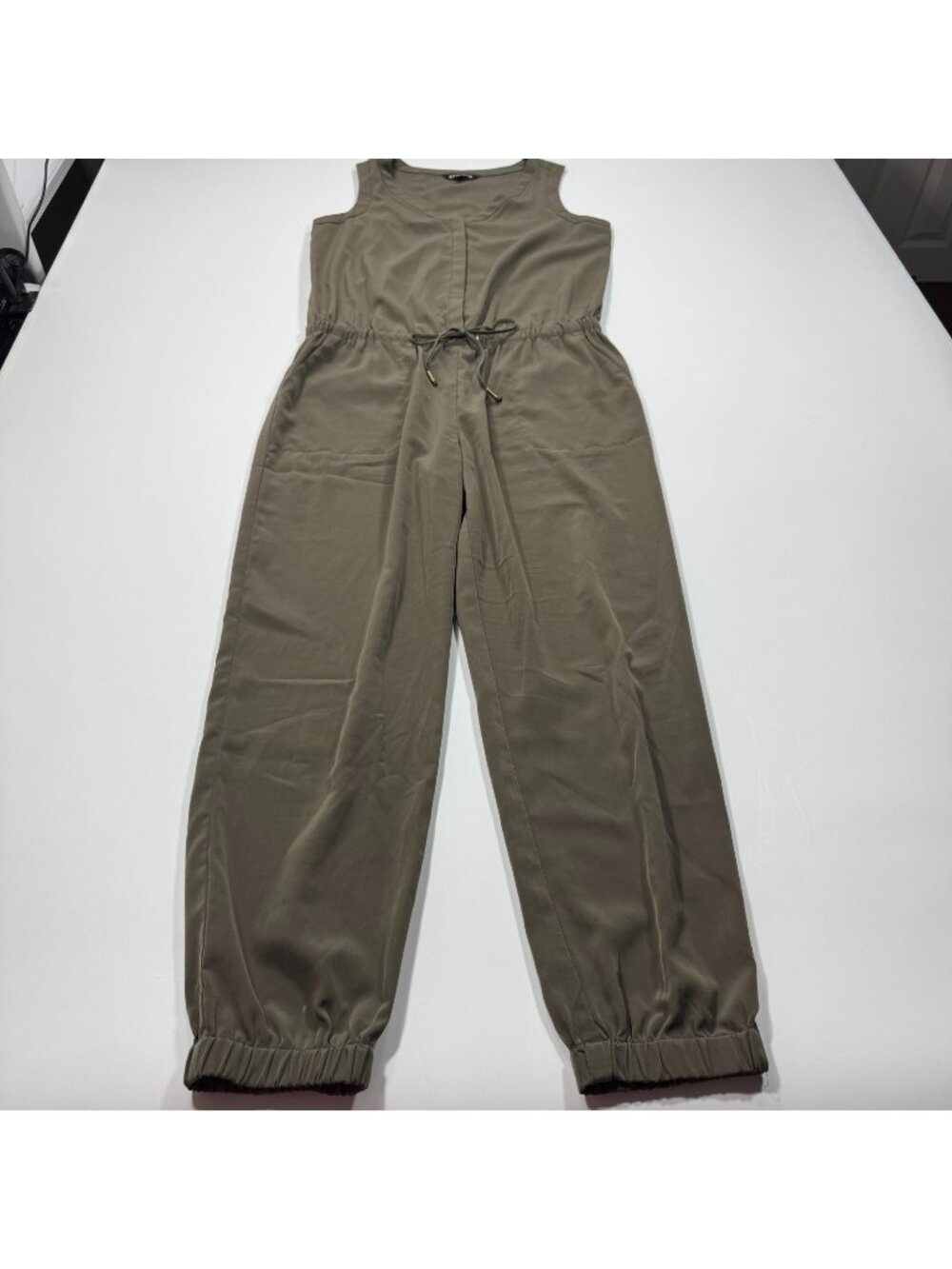 Express One-Piece Women's S Green Polyester Jumpsuit Tapered Drawstring